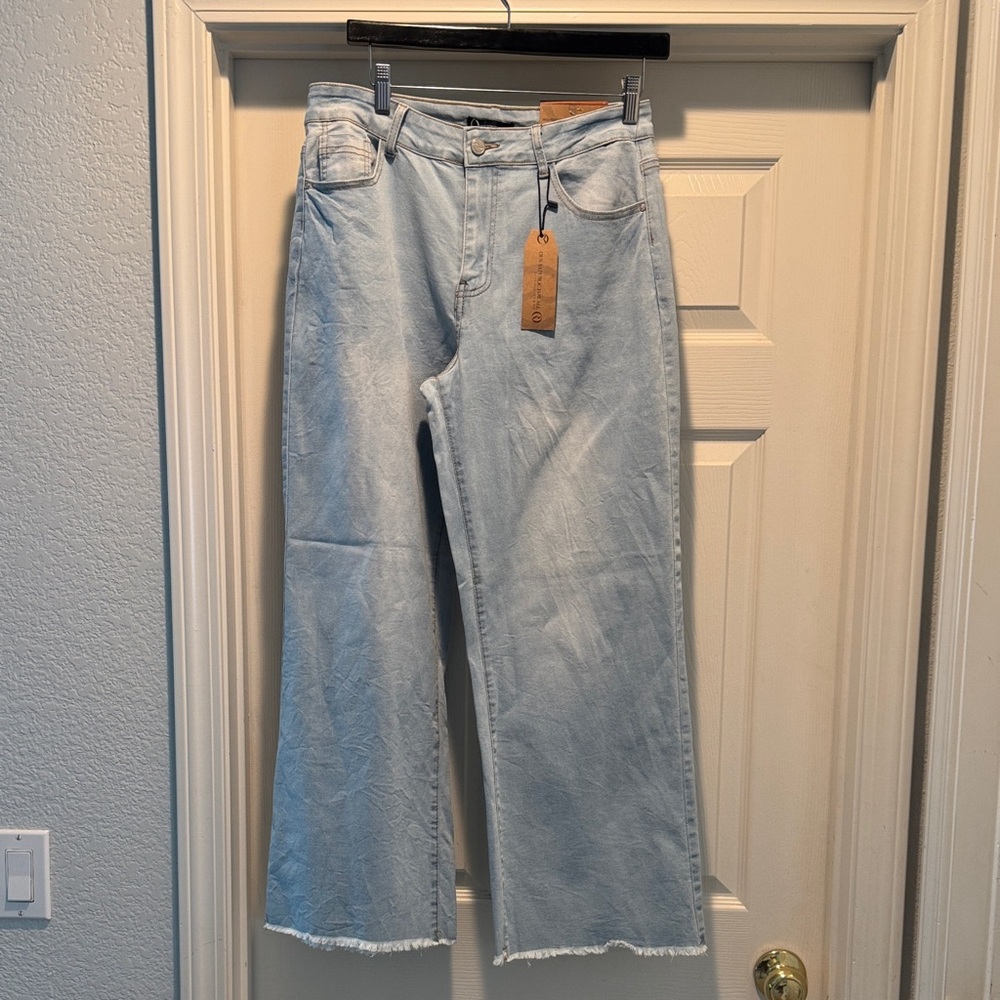 Our Republic For All High Rise Wide Leg Light Blue Women's Jeans 8 NWT